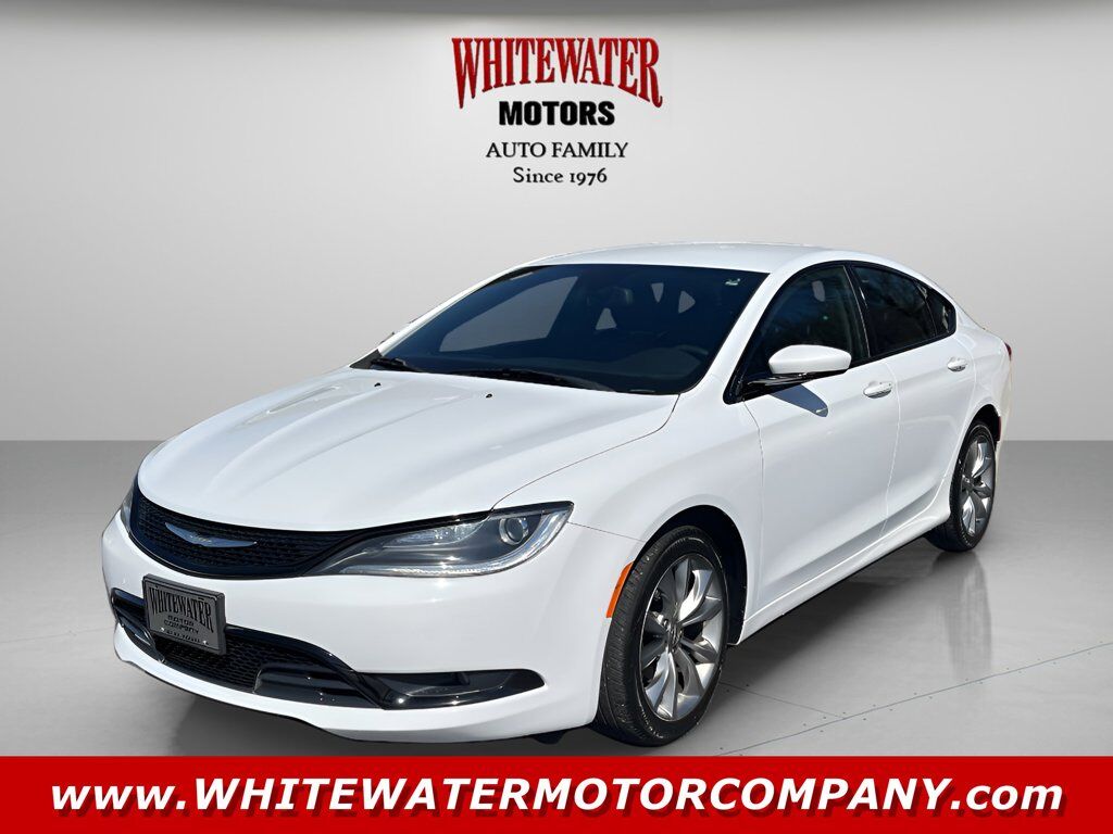 2016 CHRYSLER 200