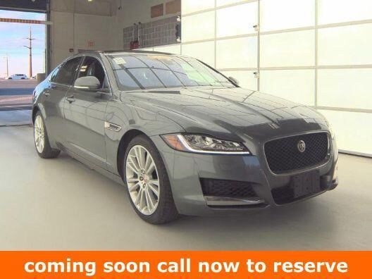2017 JAGUAR XF