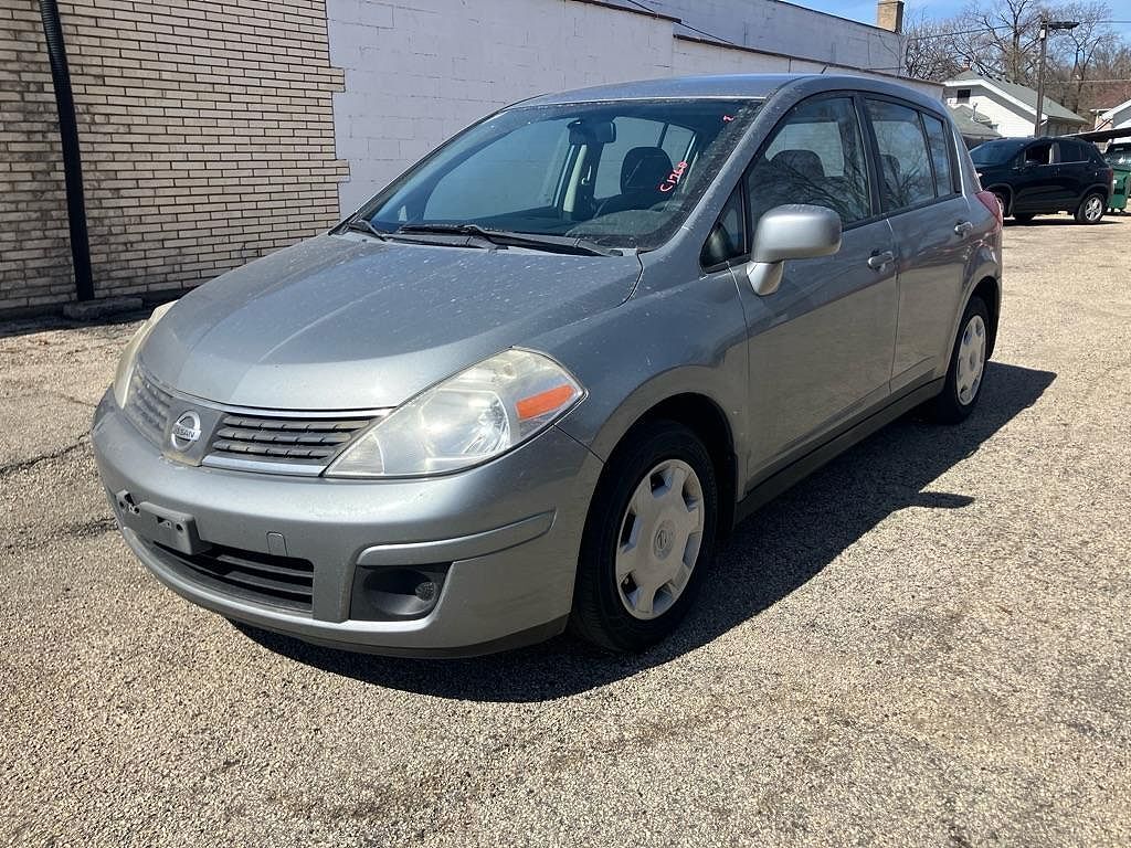 2008 NISSAN Versa
