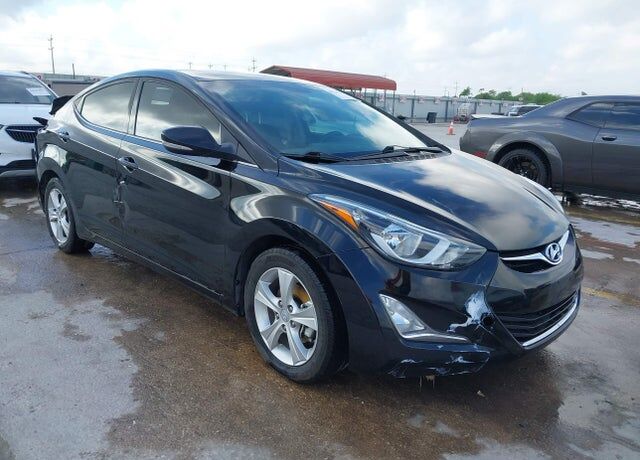 2016 HYUNDAI Elantra