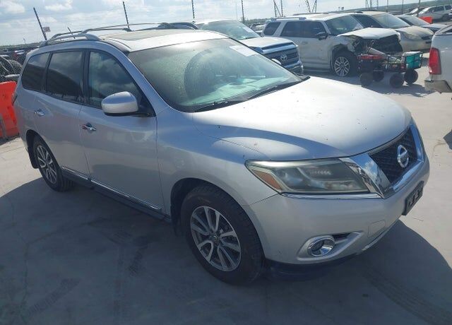 2013 NISSAN Pathfinder