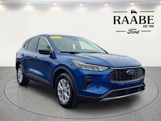 2023 FORD Escape