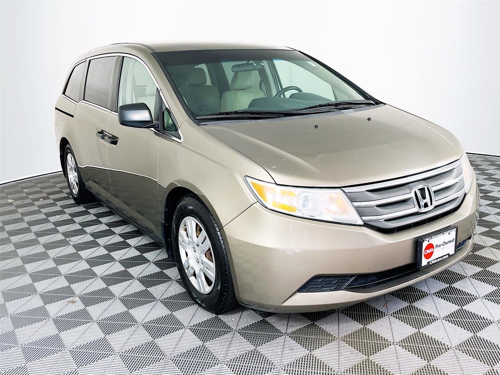 2012 HONDA Odyssey