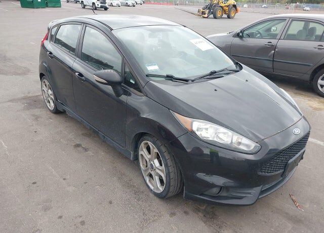 2014 FORD Fiesta