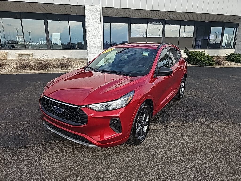 2024 FORD Escape