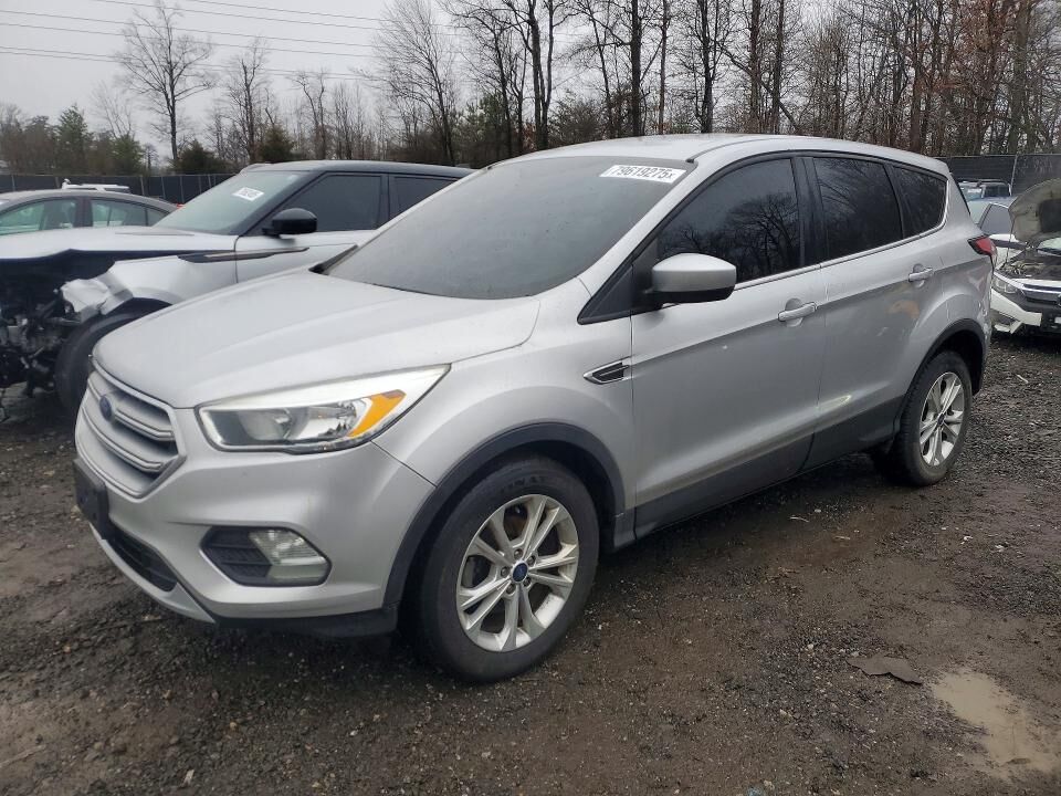 2017 FORD Escape