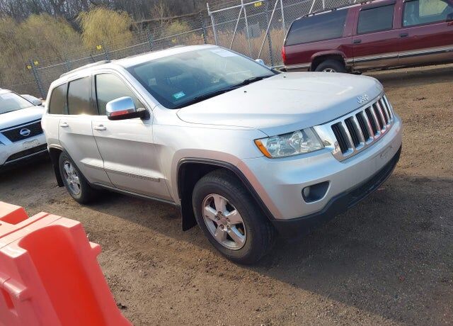 2011 JEEP Grand Cherokee