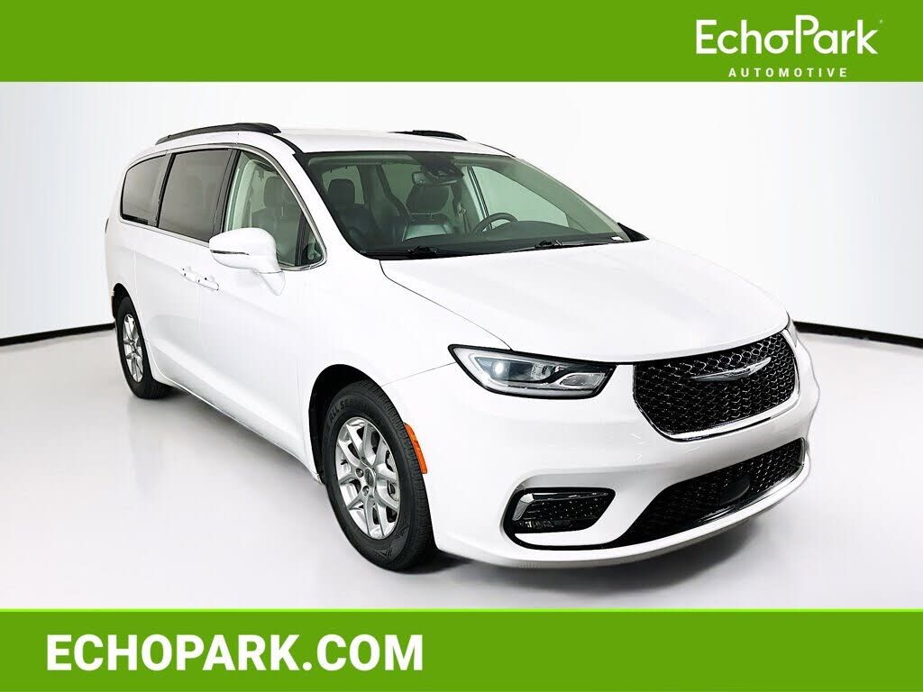 2022 CHRYSLER Pacifica