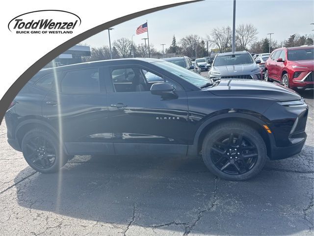 2023 CHEVROLET Blazer