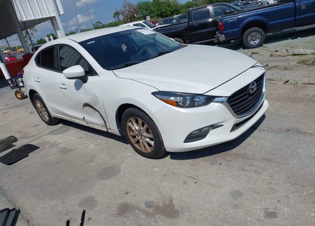 2017 MAZDA Mazda3