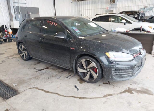 2017 VOLKSWAGEN Golf GTI