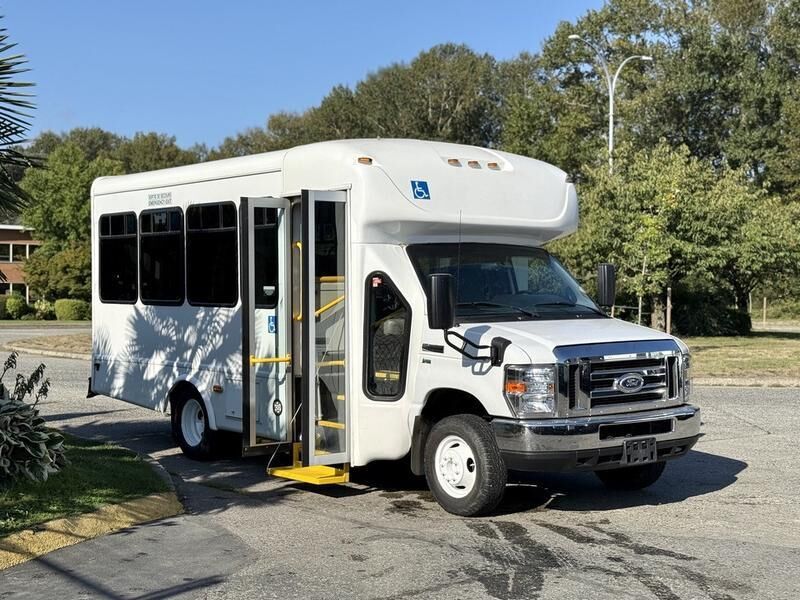 Ford E-350