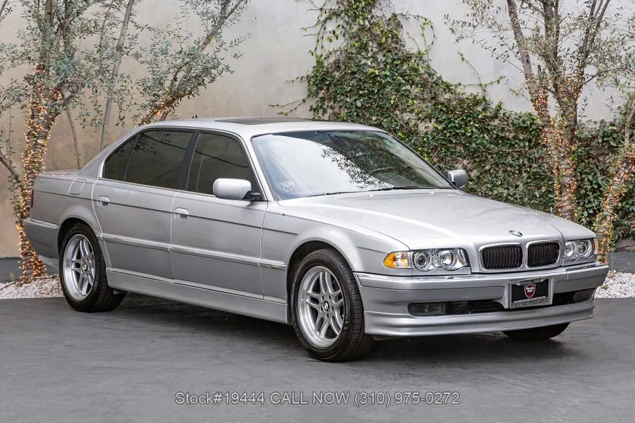 2001 BMW 7 Series