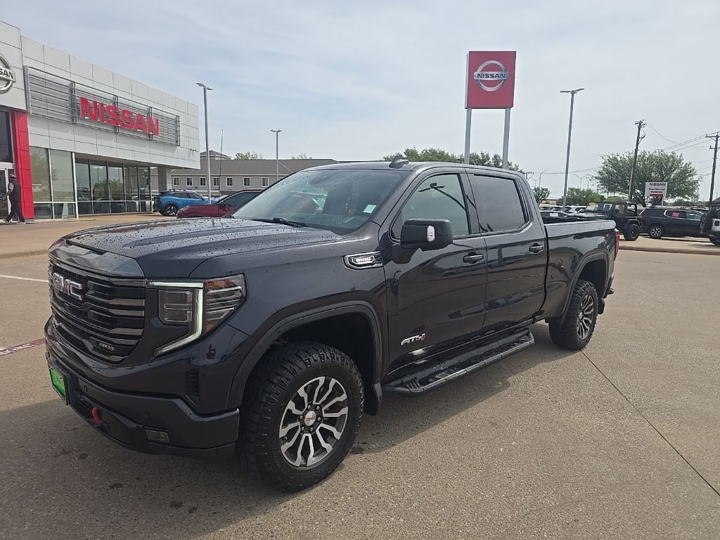 2023 GMC Sierra