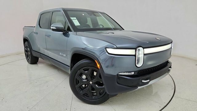 2024 RIVIAN R1T