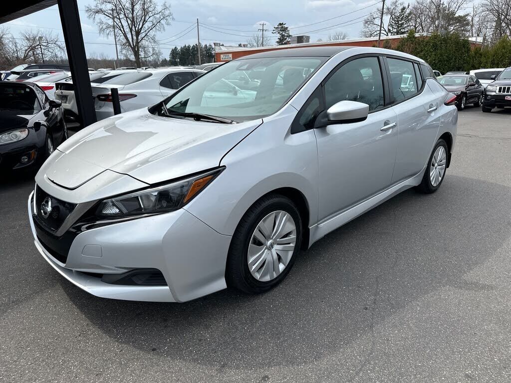 2021 NISSAN Leaf