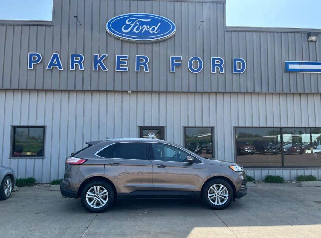 2019 FORD Edge