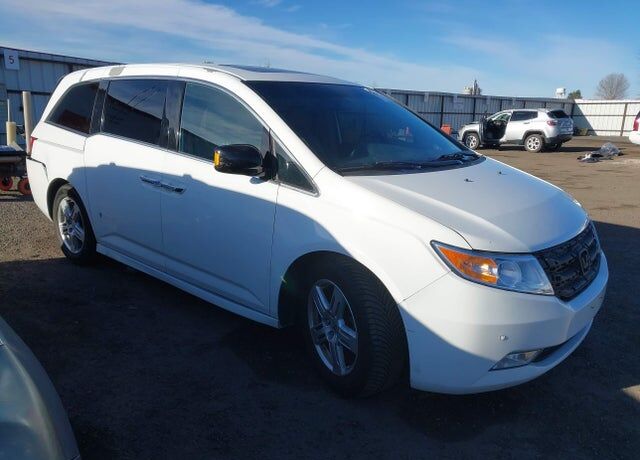 2011 HONDA Odyssey