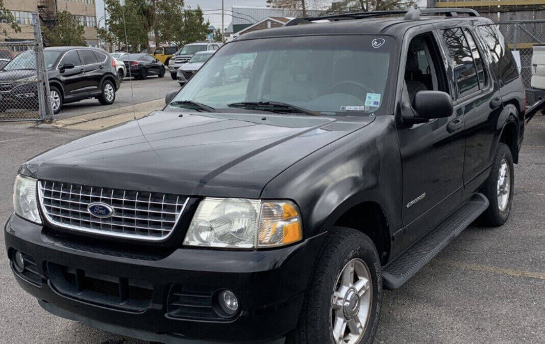 2004 FORD Explorer