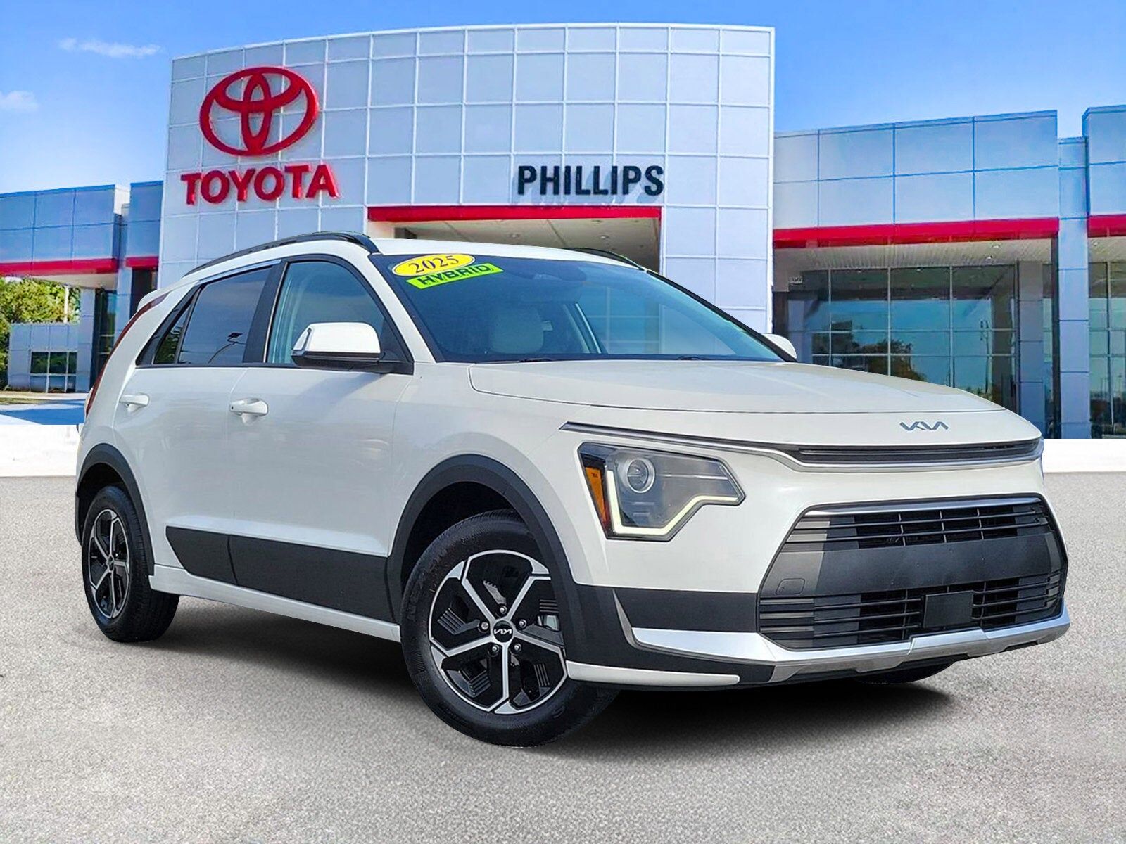 2025 KIA Niro