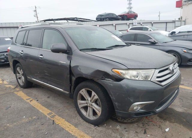 2012 TOYOTA Highlander