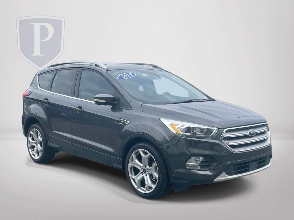 2019 FORD Escape
