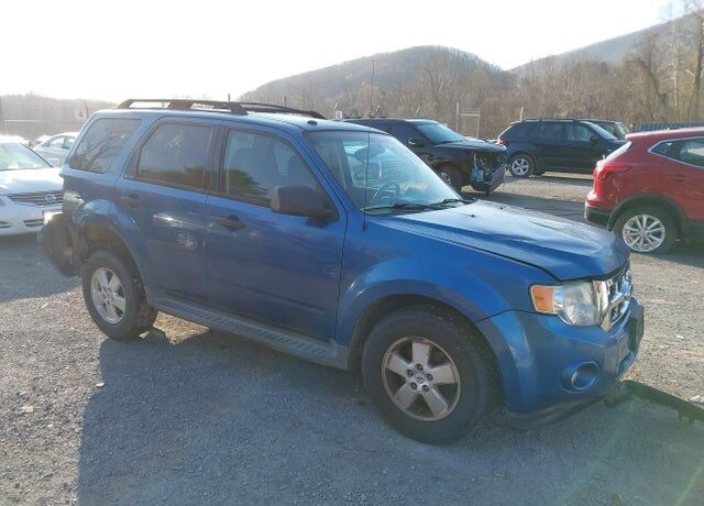 2009 FORD Escape