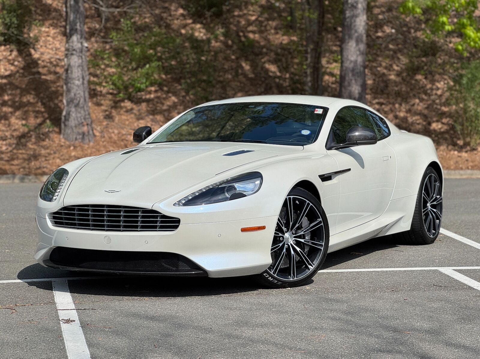 2015 ASTON MARTIN DB9