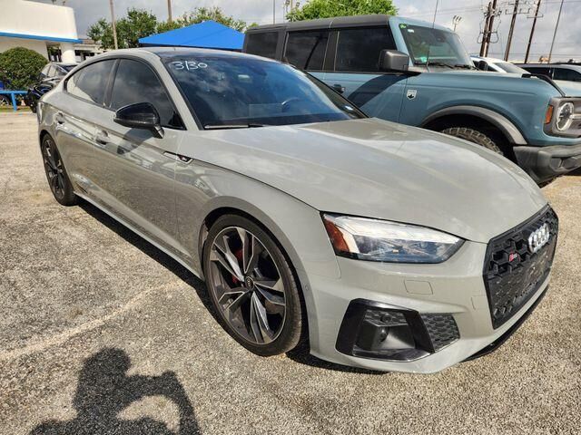 2022 AUDI S5