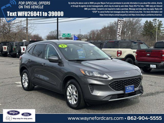 2021 FORD Escape
