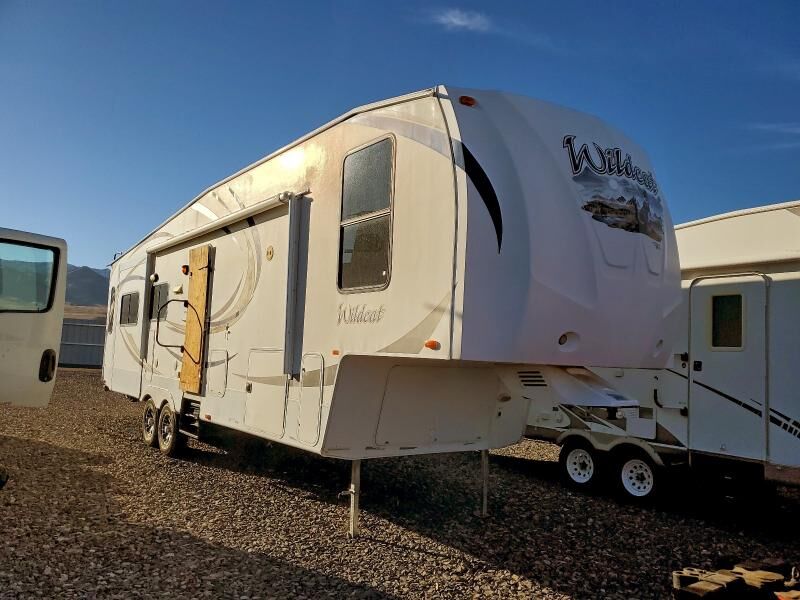 2012 FOREST RIVER Wildcat