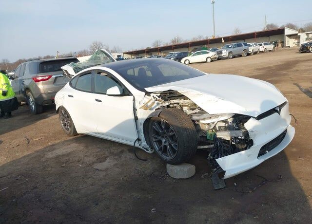 2021 TESLA Model S