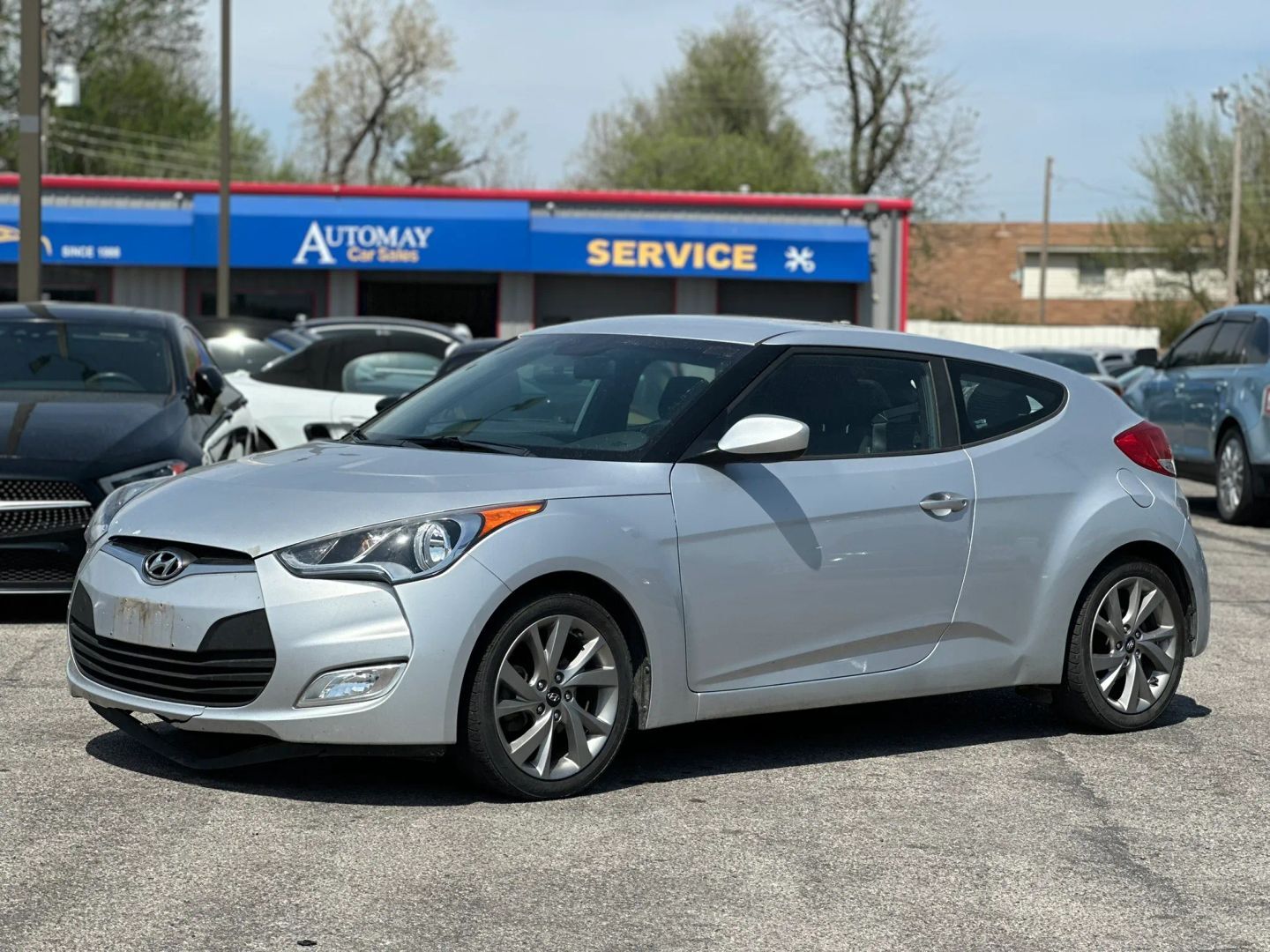 2017 HYUNDAI Veloster