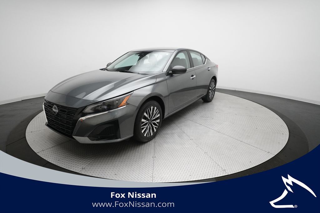 2025 NISSAN Altima