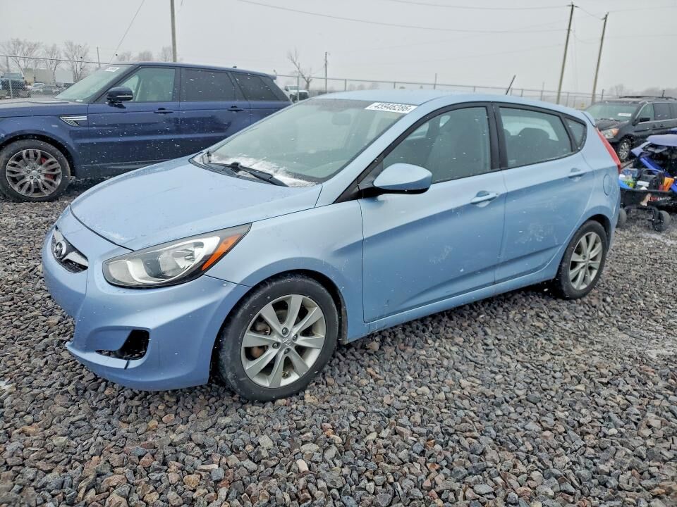 2012 HYUNDAI Accent