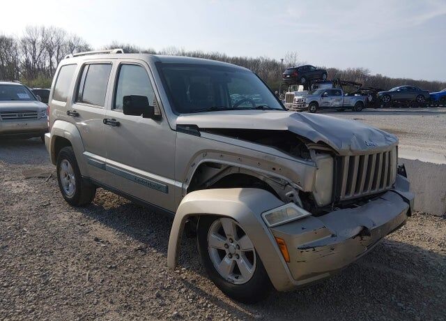 2010 JEEP Liberty