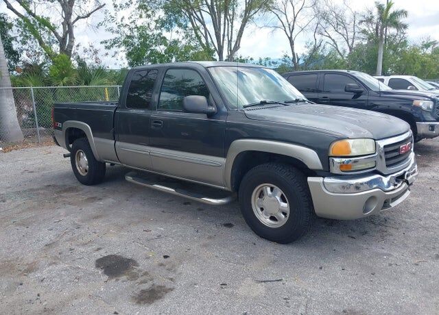 2003 GMC Sierra