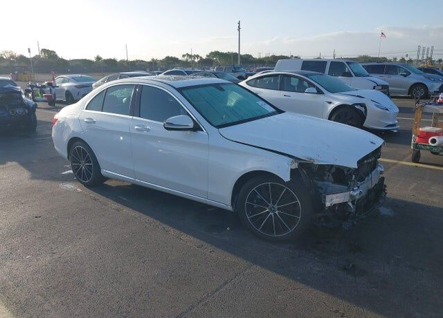 2021 MERCEDES-BENZ C-Class