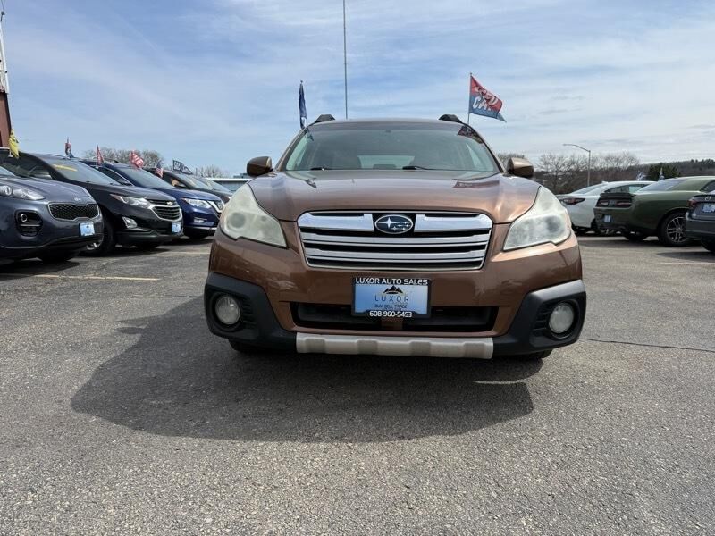 2013 SUBARU Outback