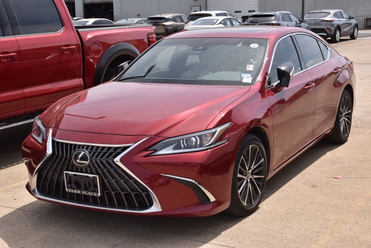 2023 LEXUS ES