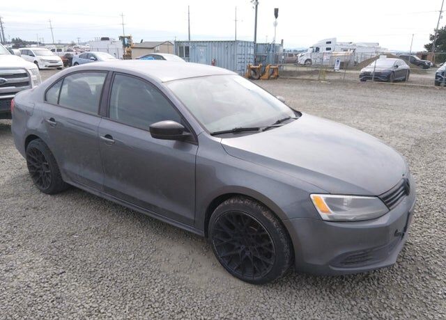 2013 VOLKSWAGEN Jetta