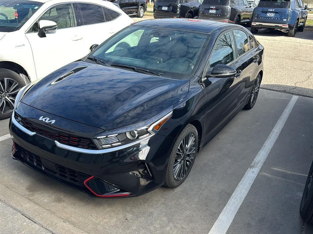 2023 KIA Forte