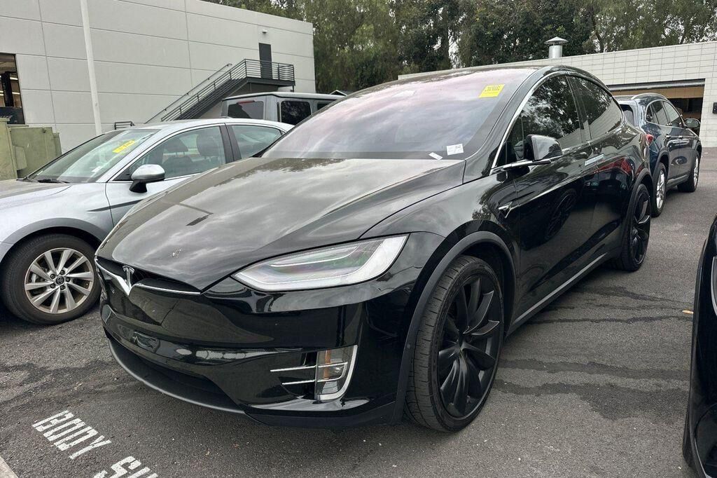 2020 TESLA Model X