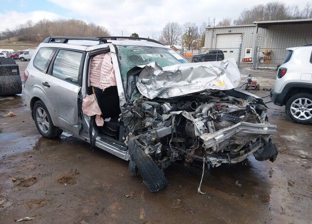 2010 SUBARU Forester