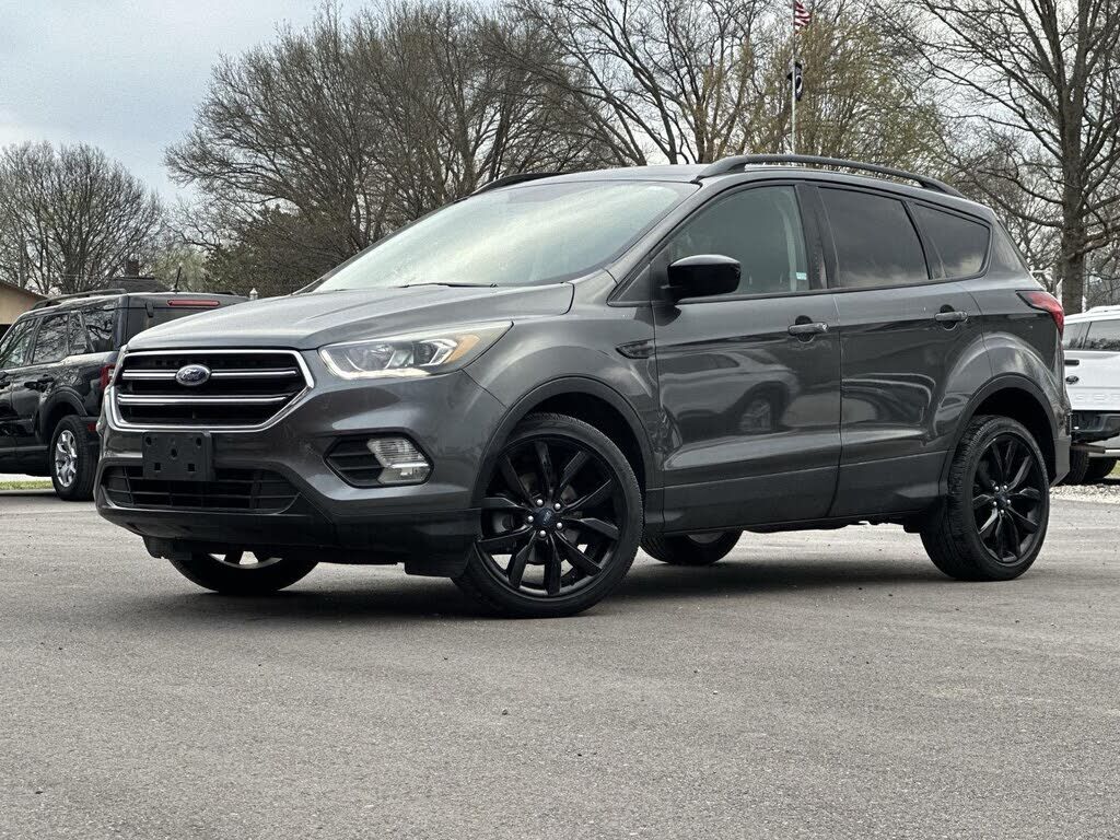 2019 FORD Escape