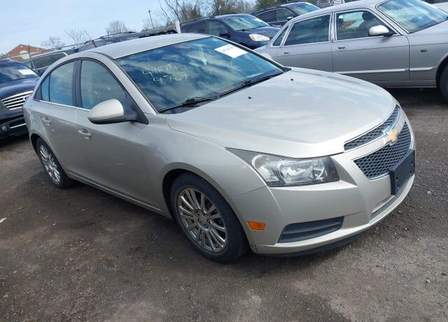 2013 CHEVROLET Cruze