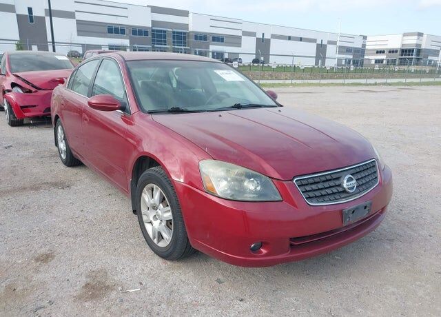 2005 NISSAN Altima