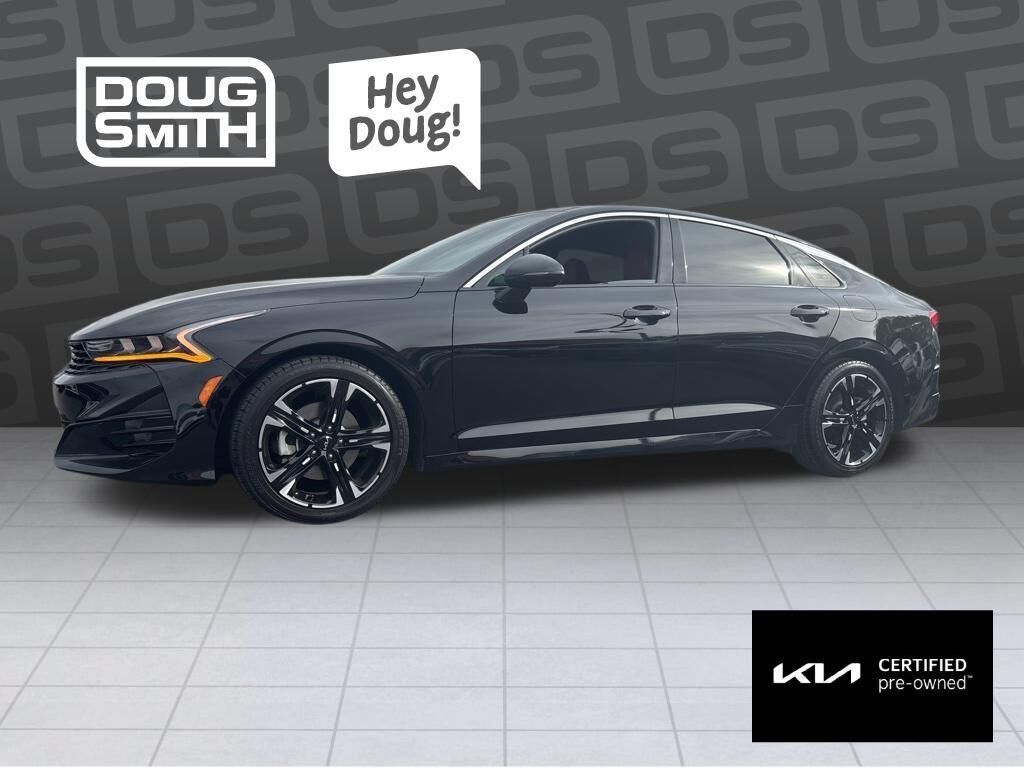 2022 KIA K5