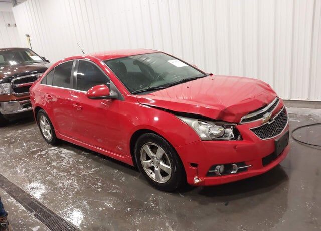 2013 CHEVROLET Cruze