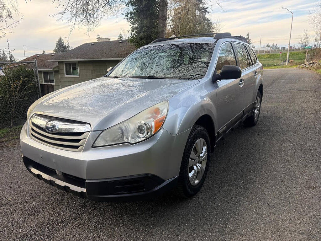 2012 SUBARU Outback